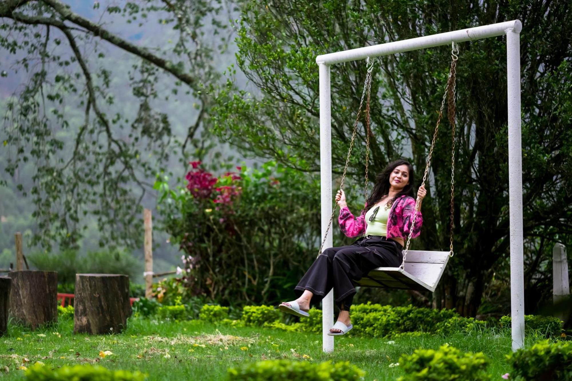Arivikad Tea Bungalow Munnar By Voye Homes Suryanelli Exteriör bild